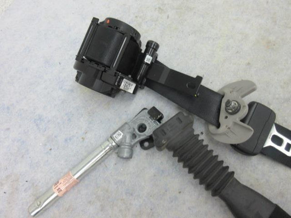 KIA  SPORTAGE 2017-2018-2019-2020-2021-2022 LEFT BELT steering wheel LH Airbag