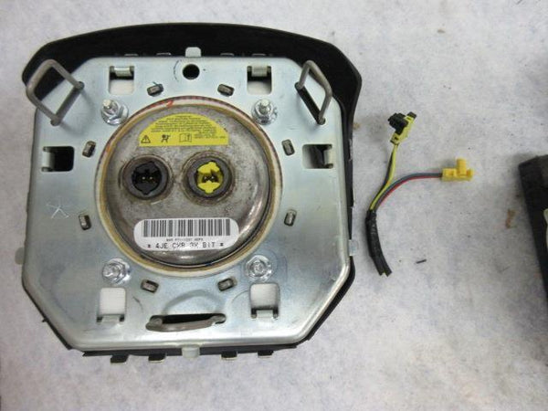 DODGE RAM CREW CAB * OLD BODY CLASSIC * 2019-2024 Airbag steering WHEEL LH LEFT