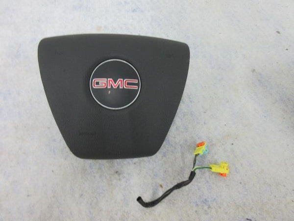 GMC SIERRA 1500 YUKON O  7 - I  4 OEM 2 PLUG AIRBAG LEFT  DRIVER STEERING WHEEL