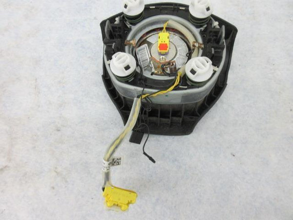 VOLKSWAGEN GOLF LH JETTA OEM DRIVER LEFT STEERING WHEEL AIRBAG 1KM 880 201 F 81U