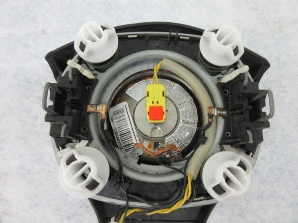 VOLKSWAGEN GOLF LH JETTA OEM DRIVER LEFT STEERING WHEEL AIRBAG 1KM 880 201 F 81U