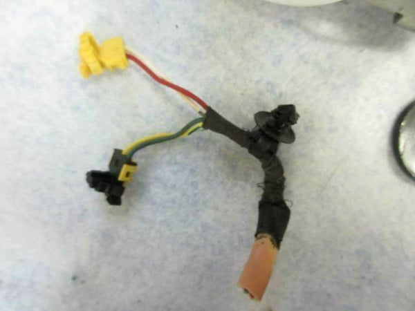 DODGE CARAVAN SXT 2014-2015-16-2017-2018-2019 SEAT BELT DRIVER LEFT Airbag KNEE