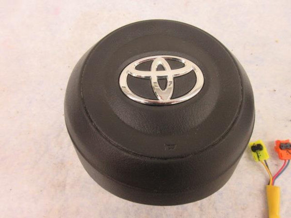 Toyota Yaris 2019-2020-2021-2022-2023-2024-2025-2026 LEFT Airbag steering wheel