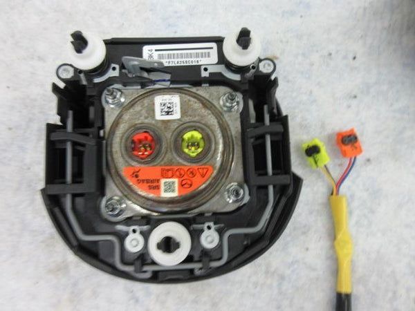 Toyota Yaris 2019-2020-2021-2022-2023-2024-2025-2026 LEFT Airbag steering wheel