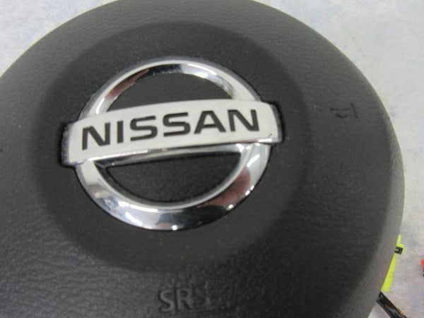 NISSAN ROGUE S SV 2017-2018-2019-2020 OEM STEERING WHEEL AIRBAG LH LEFT DRIVER