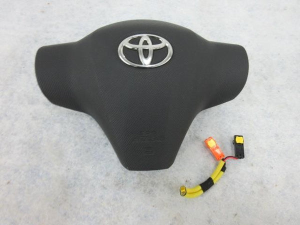 TOYOTA YARIS HATCHBACK SEDAN O 6 - I  I DRIVER AIRBAG 100% STEERING WHEEL LEFT L
