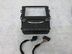 FORD FUSION 2013-2014-2015 OEM RADIO DS7T-18E245-SM SCREEN 8 " DUAL FACE PLATE