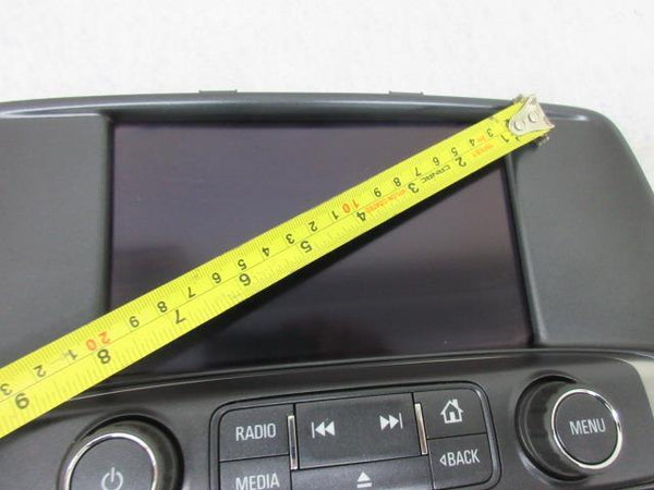 GMC SIERRA  2016-2017-2018 OEM RADIO NAVIGATION GPS CD 8 ¨ SCREEN  I04/5/6&U2M