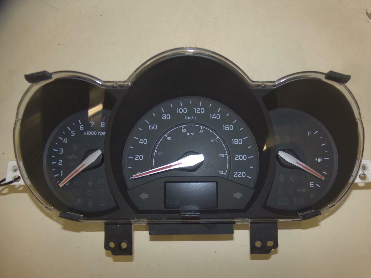 KIA RIO 2013 94001-1W016 OEM CLUSTER SPEEDO 67 037 KM