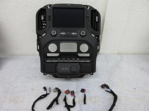 CHEVROLET SILVERADO 2019-2020-2021 OEM RADIO NAVIGATION BEZEL 8¨ SCREEN 84746880