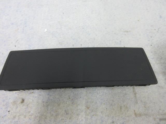 AUDI A3 S3 2017-2019-2018-2020-2021 OEM RIGHT PASSENGER KNEE AIRBAG 8V0880842A