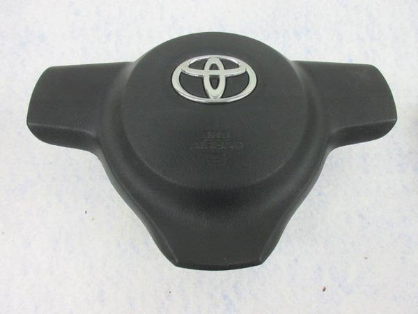 Toyota Yaris HATCHBACK SEDAN 2013-2018 OEM Airbag steering wheel LEFT KNEE BELT