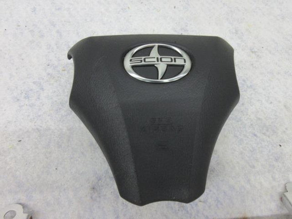 SCION IQ 2012-2013-2014-2015 OEM Airbag steering wheel knee GRAY LEFT SEAT BELT