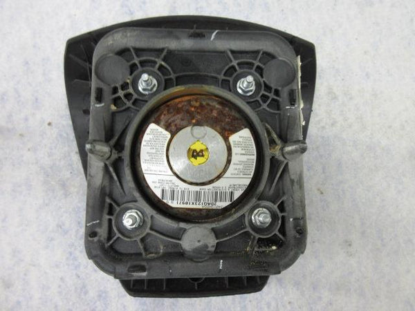 GMC SAVAVA 2500 3500 2008-2023 OEM LEFT AIRBAG WITH PLUG DRIVER STEERING WHEEL