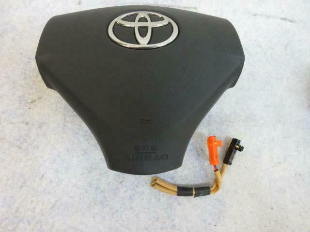 TOYOTA CAMRY SE XLE  2004-2005-2006 OEM STEERING 3 SPOKES LEFT  DRIVER