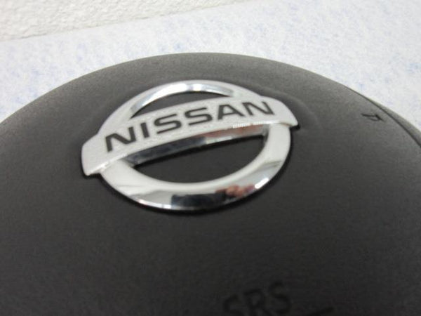 NISSAN NV200 NV250 NV300 NV350 2013-2023 OEM driver steering WHEEL left  Airbag