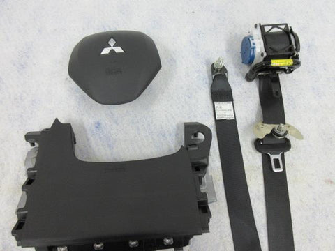 MITSUBISHI OUTLANDER 2014-2020 OEM SEAT BELT LEFT KNEE LH Airbag steering wheel