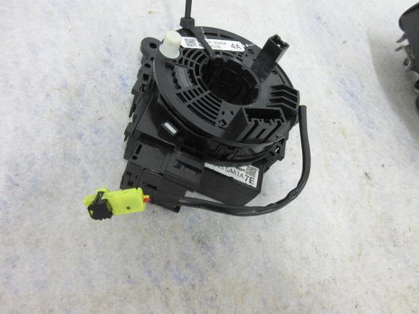 NISSAN VERSA NOTE 2016-2018-2017-2019 Airbag   LEFT 1 PLUG Steering wheel DRIVER
