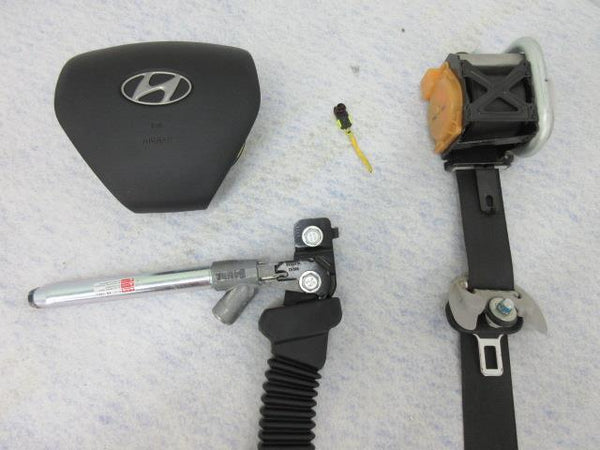 HYUNDAI TUCSON GL GLS 2011-2013-2012-2014-2015 BLACK left airbag WHEEL BELT