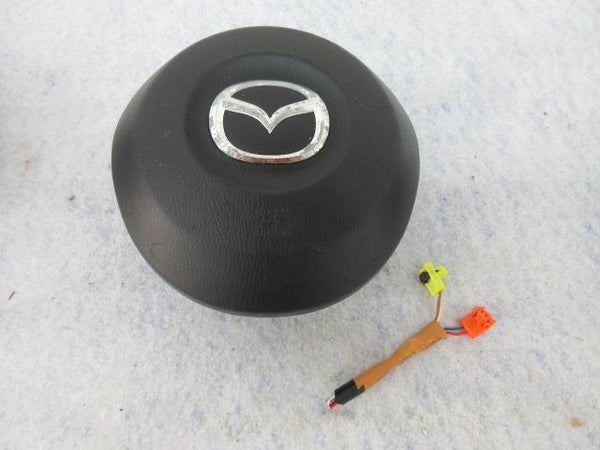 MAZDA CX-3 CX3 2014-2015-2016-2017 Airbag LEFT Steering wheel DRIVER  LOGO USED