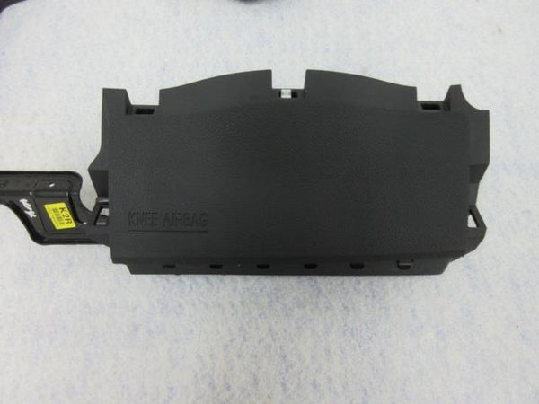 HYUNDAI SANTA FE BLACK 2013-2018 STEERING WHEEL driver knee airbag LEFT BELT LH