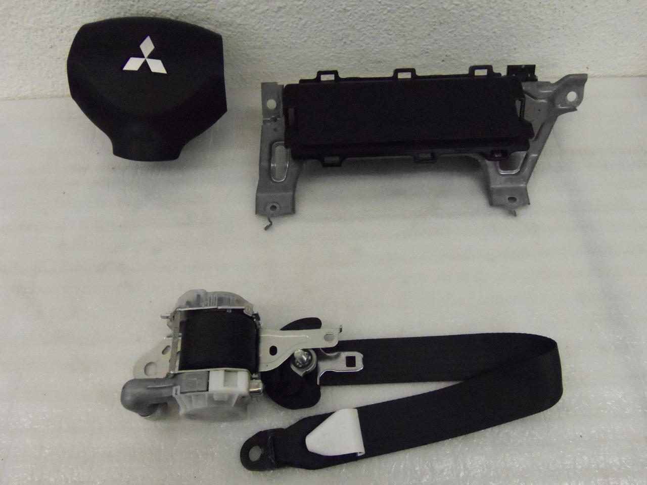 MITSUBISHI LANCER SEDAN SPORTBACK 2008-2017 OEM DRIVER STEERING AIRBAG KNEE LEFT
